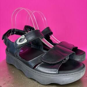 Wolky Medusa Black Leather Wavy Sole Sandal  Sz 39